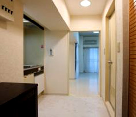 Private apartment unfurnished